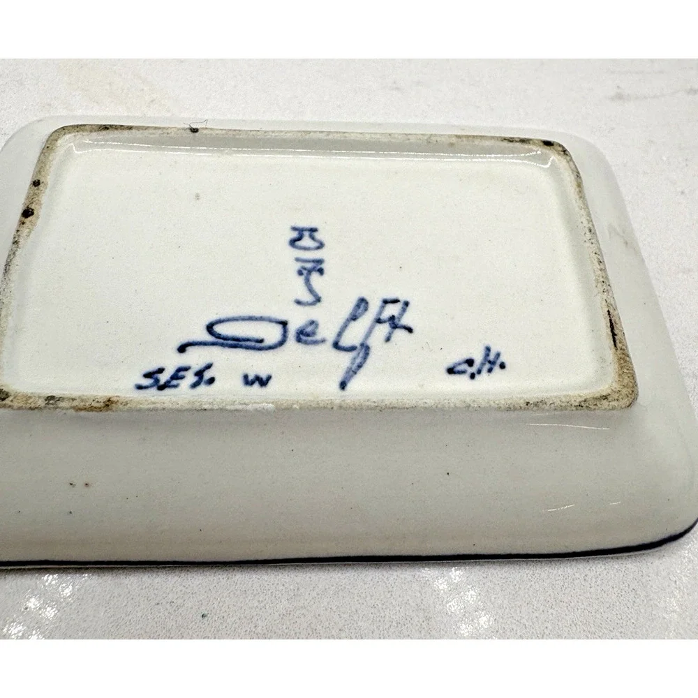Delft this vintage